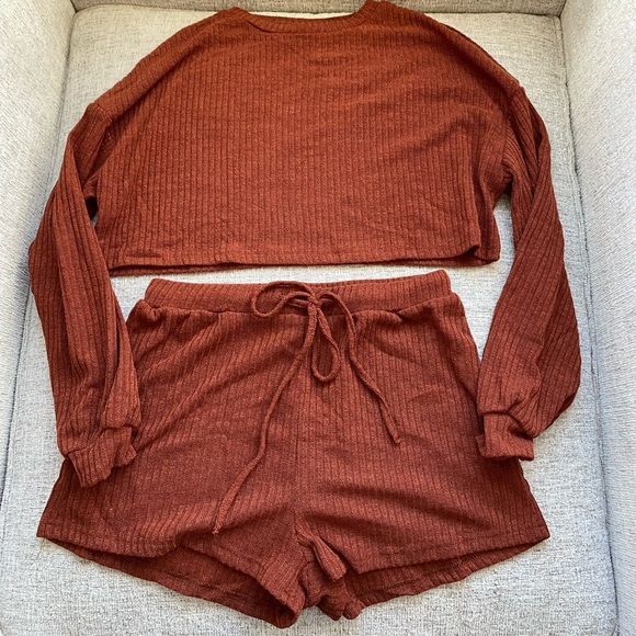 Amazon Other - Crop Top And Short